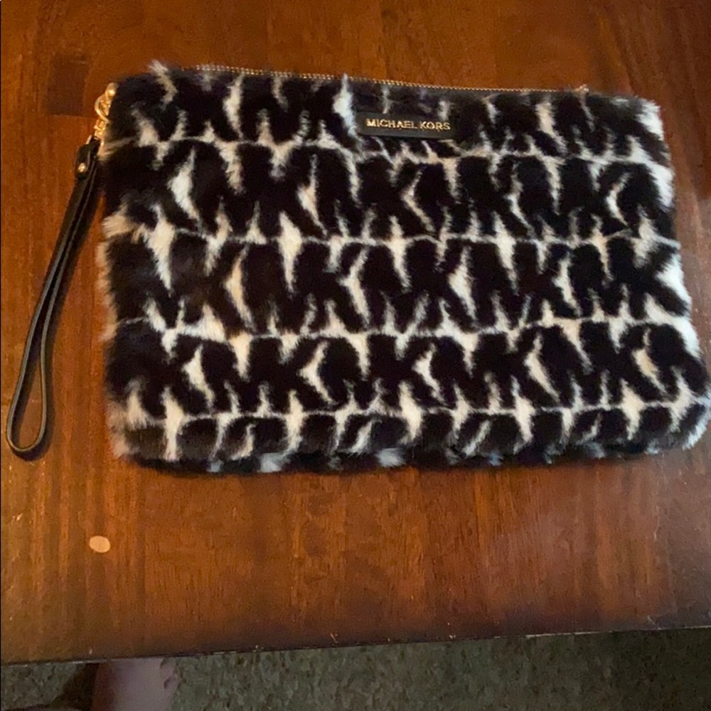 Michael Kors wristlet